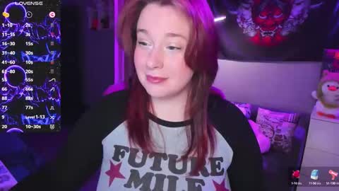 Snapshot of gitera_ chatting on 10/10/25, 09:58 AlexaMillis online show from 10/10/25, 09:58