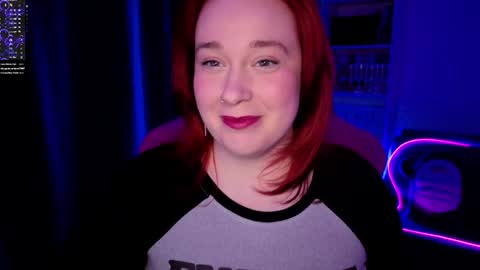 Snapshot of gitera_ chatting on 05/14/26, 10:27 AlexaMillis online show from 05/14/26, 10:27