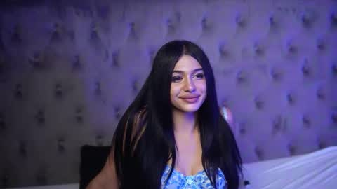  Giulia  online show from 10/10/25, 08:35