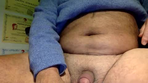 giutomma930394 online show from 02/08/26, 05:38