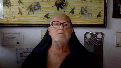 giutomma930394 online show from 05/19/26, 07:37