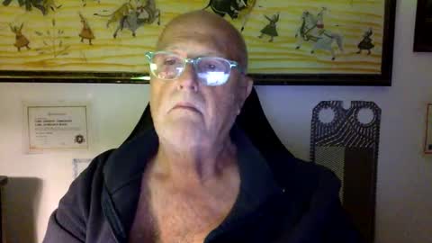 giutomma930394 online show from 05/19/26, 10:38