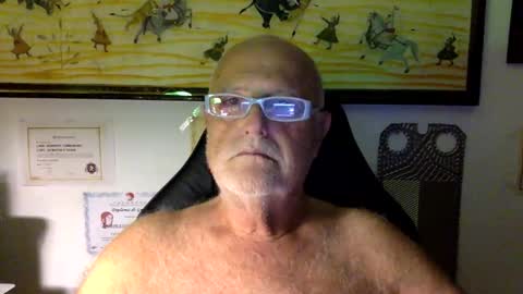 giutomma930394 online show from 05/31/26, 11:39