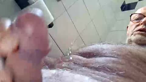 giutomma930394 online show from 06/03/26, 01:46