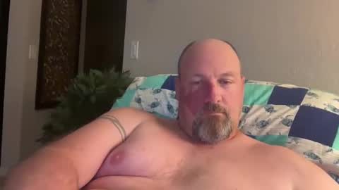 Snapshot of giveitup193 chatting on 12/15/24, 02:41 giveitup193 online show from 12/15/24, 02:41