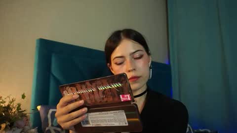 Snapshot of gizefto chatting on 09/19/25, 02:18 Agness online show from 09/19/25, 02:18