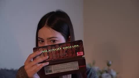 Snapshot of gizefto chatting on 10/05/25, 01:31 Agness online show from 10/05/25, 01:31