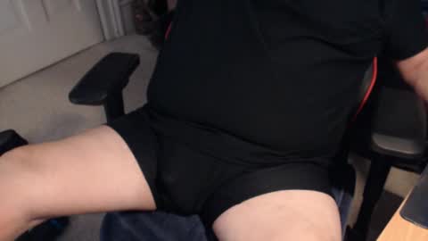 Snapshot of gizmo706 chatting on 12/03/25, 04:38 gizmo706 online show from 12/03/25, 04:38