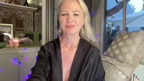 Gl1tter Barbie online show from 11/06/25, 03:51