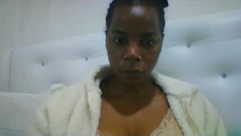 Snapshot of gladie46 chatting on 07/15/26, 05:12 gladie46 online show from 07/15/26, 05:12