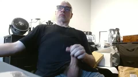 glaikind925958 online show from 05/17/26, 03:15