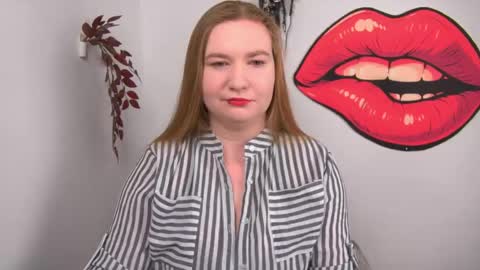 Snapshot of glamorousnikki chatting on 05/13/26, 03:20 Nikki online show from 05/13/26, 03:20