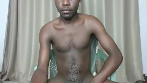 Snapshot of glane_ chatting on 04/07/26, 09:43 James online show from 04/07/26, 09:43