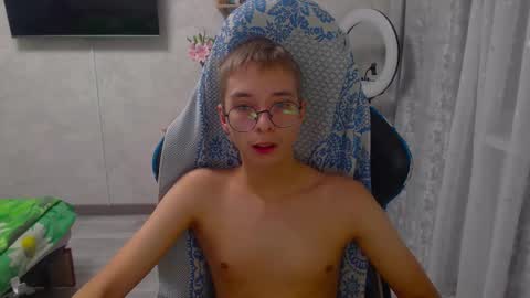 Eugene and Damian online show from 03/02/26, 06:26