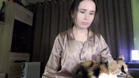 Snapshot of glassi chatting on 02/21/25, 07:54 glassi online show from 02/21/25, 07:54