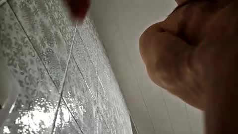 Snapshot of glebc chatting on 04/19/26, 10:34 glebc online show from 04/19/26, 10:34