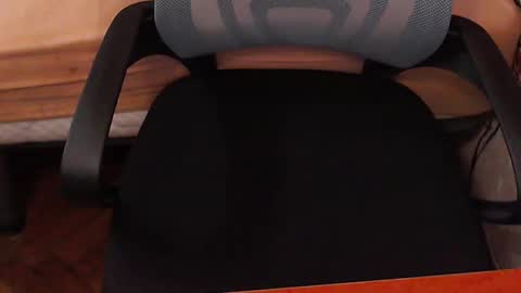 Snapshot of glebryba chatting on 09/30/25, 05:29 glebryba online show from 09/30/25, 05:29