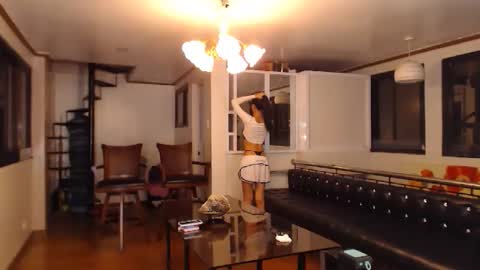 gleiahong online show from 09/24/25, 02:09