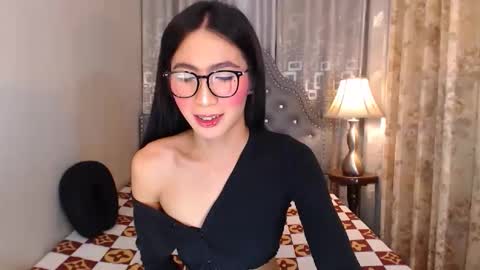 gleiahong online show from 10/24/25, 11:39