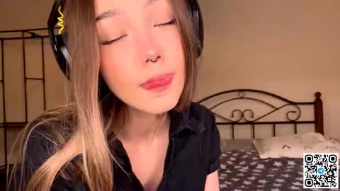 Catalina online show from 11/23/25, 11:21