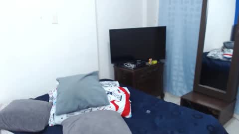 Snapshot of glennddastar chatting on 11/28/25, 10:34 GlennddaStar online show from 11/28/25, 10:34