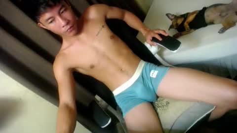 glenndou_daxs online show from 09/19/25, 06:37