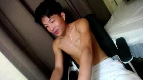 glenndou_daxs online show from 10/20/25, 05:08