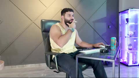 Matthew .. for short call me Matt online show from 12/06/24, 12:16