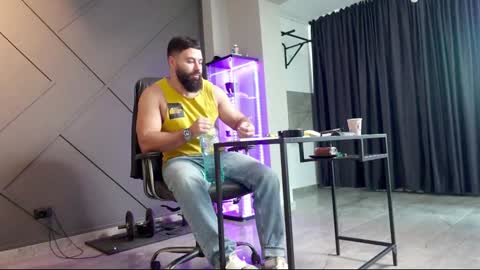 Matthew .. for short call me Matt online show from 12/19/24, 10:02