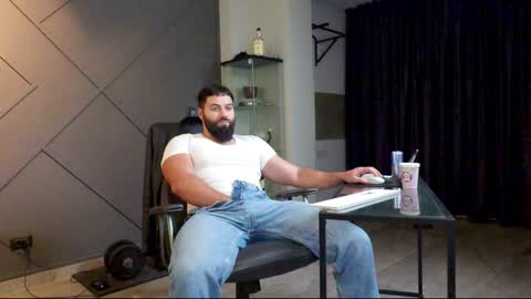 Matthew .. for short call me Matt online show from 01/04/25, 08:16