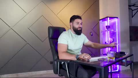 Matthew .. for short call me Matt online show from 02/26/25, 02:37