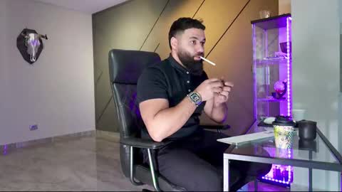 Matthew .. for short call me Matt online show from 03/08/25, 09:06