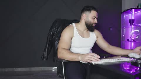 Snapshot of glennmasters chatting on 02/23/26, 09:12 Matthew .. for short call me Matt online show from 02/23/26, 09:12