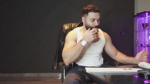 Snapshot of glennmasters chatting on 02/27/26, 08:20 Matthew .. for short call me Matt online show from 02/27/26, 08:20