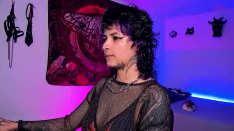 Snapshot of glitch_doll chatting on 03/19/26, 06:56 NYX online show from 03/19/26, 06:56