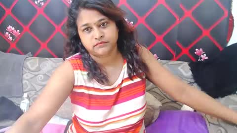 glitter candy online show from 03/08/25, 08:22