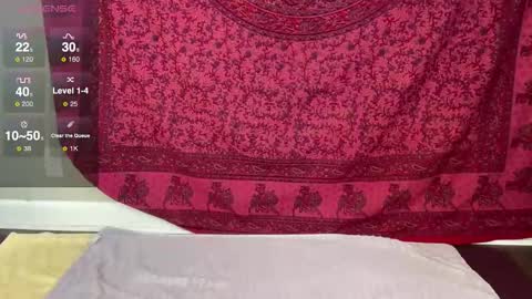 Snapshot of glitterkitty_108 chatting on 10/13/25, 01:11 GlitterKitty 108 online show from 10/13/25, 01:11