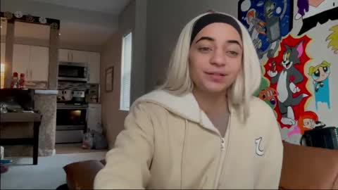 Snapshot of globberton chatting on 12/23/24, 03:55 Baby Bimbo online show from 12/23/24, 03:55