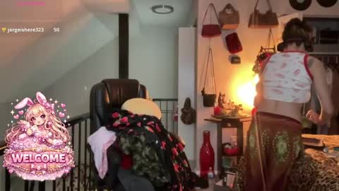 Snapshot of globberton chatting on 04/14/26, 10:16 Baby Bimbo online show from 04/14/26, 10:16