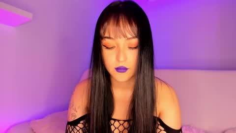 Snapshot of gloomydoll chatting on 12/26/24, 08:21 Mimi online show from 12/26/24, 08:21