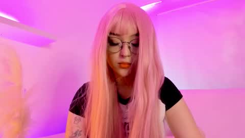 Snapshot of gloomydoll chatting on 09/12/25, 05:46 Mimi online show from 09/12/25, 05:46