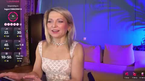 Snapshot of gloria_lovely chatting on 03/12/26, 11:05 Gloria online show from 03/12/26, 11:05