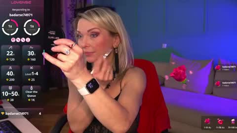 Snapshot of gloria_lovely chatting on 04/16/26, 11:00 Gloria online show from 04/16/26, 11:00