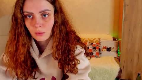 Gloria Wood online show from 02/23/25, 06:01