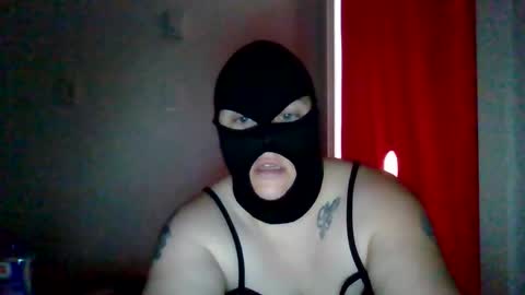 Snapshot of gloriousholes604 chatting on 04/22/26, 07:26 GloryHoleYVR online show from 04/22/26, 07:26