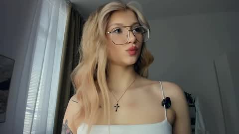 Cherry online show from 04/09/26, 08:09