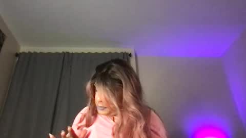 Glow Goddess online show from 11/02/25, 02:25