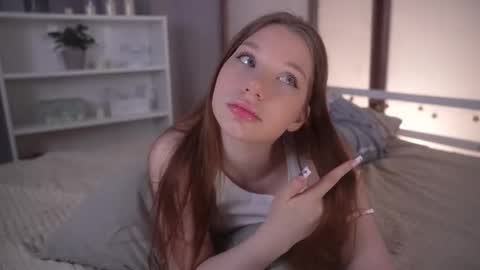 Eloise  online show from 11/29/25, 03:15