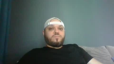 Snapshot of glusgan chatting on 02/18/25, 10:49 Your boy online show from 02/18/25, 10:49