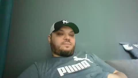 Snapshot of glusgan chatting on 03/07/25, 08:34 Your boy online show from 03/07/25, 08:34